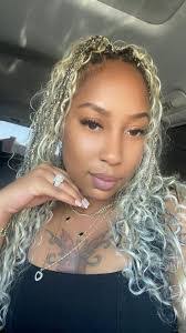 Tia Everett's Instagram, Twitter & Facebook