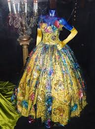 Cate Blanchett S Lady Tremaine Stepmother And Stepsister Costumes From Cinderella Original Film Co Disney Princess Dresses Cinderella Costume Movie Costumes