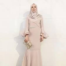 Beberapa pilihan yang terdapat pada gambar baju muslim pesta di. Dress Cantik Untuk Dinner Off 57 Www Transanatolie Com