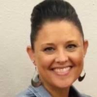 Lacey Willis's Instagram, Twitter & Facebook