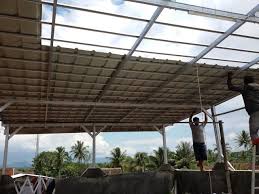 Kanopi termasuk dalam jenis atap yang di desain bertujuan untuk melindungi bagian luar rumah. Atap Baja Ringan Maju Lancar Truss