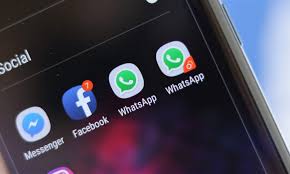 Last year, facebook merged whatsapp, facebook messenger, and instagram's private messages into a single messaging platform. Dual Messenger How To Use Dual Apps On Samsung Smartphone
