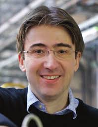 70 YEARS OF NEUTRON SCATTERING IN CANADA