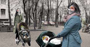 В таком возрасте она стала моделью, но это лишь одна из ее многочисленных профессий. Moskovskaya Mat Dve Mamy Gulyayushie S Kolyaskami Eto Ilon Mask Protiv Dmitriya Rogozina Moskvich Mag
