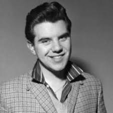 Artist: Lance Fortune