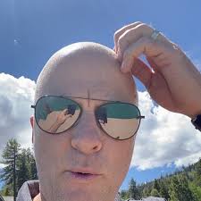 Who knew the Caribbean waters extended to the Sierra’s!! #rubicontahoe  #magicallake #childhoodwonderland