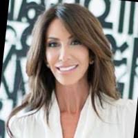 Julie Holm's Instagram, Twitter & Facebook