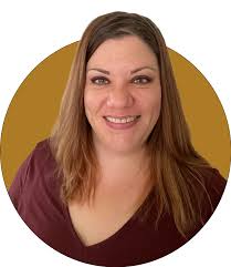 Emilee Danielson's Instagram, Twitter & Facebook