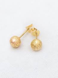 حلق ذهب عيار 18 خصم 20 على المصنعية jewelry jewelrymaking love women gold goldjewellery gold earrings for women gold earrings designs women s earrings