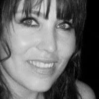 Tina Ferris's Instagram, Twitter & Facebook