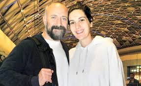 Maybe you would like to learn more about one of these? Halit Ergenc Berguzar Korel Ciftinin Heyecani Hosgeldin Han