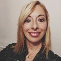 Amanda Lair's Instagram, Twitter & Facebook