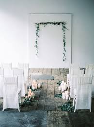 This minimal wedding editorial documented by jordan weiland photography totally proves that whole 'less is more' thing. Simple Chic Organic Minimalist Weddings Ideas For Non Traditional Brides Elegantweddinginvites Com Blog