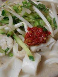 Add warm water and mix until the mixture comes together and is not lumpy. Resepi Laksam Terengganu