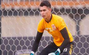 Nadeo argawinata (born 9 march 1997) is an indonesian professional footballer who plays as a goalkeeper for liga 1 club bali united and the indonesia national team. Latihan Perdana Borneo Fc Tak Komplet Jpnn Com