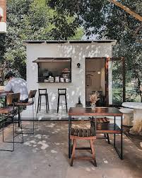 Thanit Suvanish En Instagram Friday Vibes Restaurant Interior Design Interior Kafe Desain Produk
