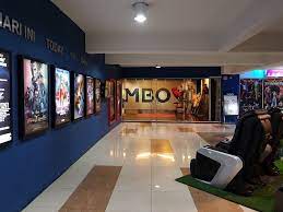 Shah alam is a city and the state capital of selangor, malaysia and situated within the petaling district and a small portion of the neighbouring klang district. Mbo Space U8 Showtimes Ticket Price Online Booking
