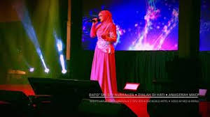 Bisikan sang bayu membawa perkhabaran dongengan yang sama dicanang berulang mengapakah diri dijadikan sasaran sekilas pandangan pelbagai andaian sungguh terkilan. Siti Nurhaliza Dialah Di Hati Mp3 Download 320kbps