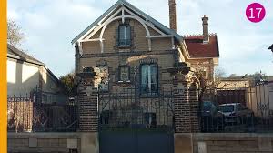 Villa Mon Reve Cette Maison Est Situee Au 14 Rue Tricoche Maillard A Aix En Othe Construite En 1926 En Craie On Remarq Brique Grandes Maisons Et Maison