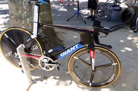 Wat een ongelooflijke klasbak is 'onze' tom dumoulin toch. Tour De France Le Velo De Tom Dumoulin Actualite Velo Pros