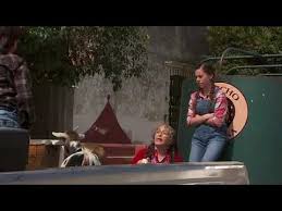 Amores Con Trampa Capitulo 1 Parte 2 Youtube