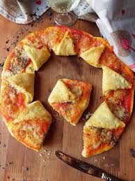 Corona Di Pizza Sapore Di Casa Corone Di Pizzo Ricette