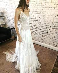 Pin On Inside Flora Bridal Studio Meeting The Wedding Dress Of Your Dreams