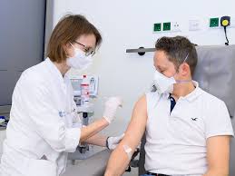 Weil der wert seit einigen tagen über 35 liegt, gelten ab sofort wieder etwas strengere regeln. Uniklinik Koln Startet Studie Zu Corona Impfstoff Onkologie Uniklinik Koln