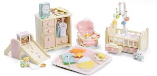 The dressing table has a mirror that swivels between the arms. Calico Critters Of Cloverleaf Corners Our Ultimate Guide Fractus Learning