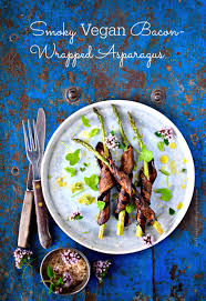 Smoky Bacon Wrapped Asparagus For Plant Lovers It S Vegan Food To Glow