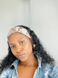 Nadia Hendrix's Instagram, Twitter & Facebook