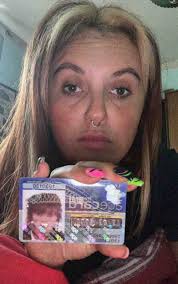 Criticism of excessive bragging about financial stability