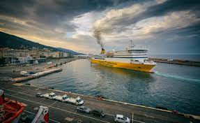 Many of the activities and products that make modern human life possible are polluting the world. Le Pic De Pollution En Corse Oblige Les Ecoles A Fermer