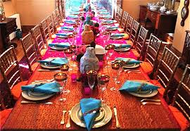 A decorative table is incomplete without the presence of decorative lights. Pin By Poonam Borkar On Bollywood Party Theme Dinner Party Themes Dinner Table Decor Indian Dinner