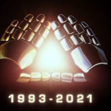 Daft punk se estrenó en 1997 con el álbum homework y rápidamente conquistó las pistas de baile con temas como around the world y da funk. Ykhjlmlgvim2ym
