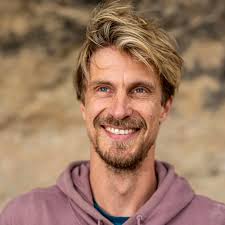 Rest in peace Maksym Petrenko I will remember you as the great climber you  were and for your endless psyche, for the finger-breaking routes you set at  the old tivoli gym and