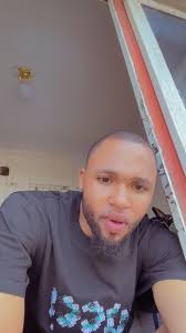 Distinctive Fashion in Casual Indoor Settings