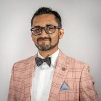 70+ perfiles de «Felipe Medrano»