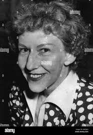 Eileen Powell's Instagram, Twitter & Facebook