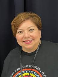 Frances Benavides's Instagram, Twitter & Facebook