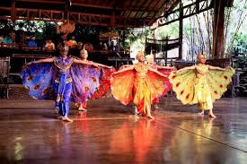 Mengenal Tari Merak Tarian Anggun Dari Tanah Sunda