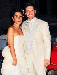 Yağmur zamanı dizisi ile oyunculuğa başladı. Mete Horozoglu And Elif Sonmez Advertiser Dating Gossip News Photos