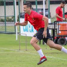 Matheus vieira campos peixoto (born 16 november 1995) is a brazilian footballer who plays for juventude, on loan from red bull bragantino as a forward. Matheus Peixoto Atleta Home Facebook