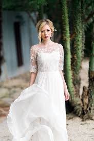 Melde dich heute noch an. 37 Airy And Romantic Empire Waist Wedding Dresses Weddingomania