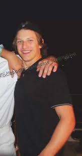 Jake bongiovi was spotted holding hands with 'stranger thinngs' star millie bobby brown as the two. 33 Jon Family Ideas In 2021 Jon Bon Jovi Bon Jovi Bon Jovi Always
