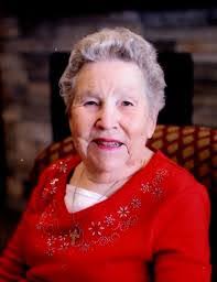 Mary Kring's Instagram, Twitter & Facebook