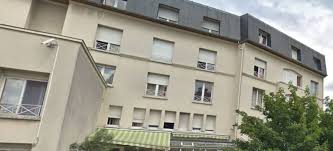 Reorganisation Sous Tension A L Ehpad Le Temps Des Roses De Maisons Alfort Devant Le Refus Des Soignants D Accepter La Suppression D Un Poste De Soignant La Direction N A Rien Trouve De Plus Original Que