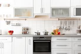 Lihat koleksi kabinet dapur terbaik kami dengan harga murah | ✓ cicilan 0%. Buat Dapur Kamu Terlihat Rapi Dan Cantik Dengan 9 Rekomendasi Aksesori Dapur Ini