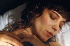 Download a burning hot summer movie (2012) to your hungama account. A Burning Hot Summer Un Ete Brulant Cineuropa