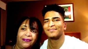 NotiPer- Noticias y Opiniones: Fotos de Percia Cuevas